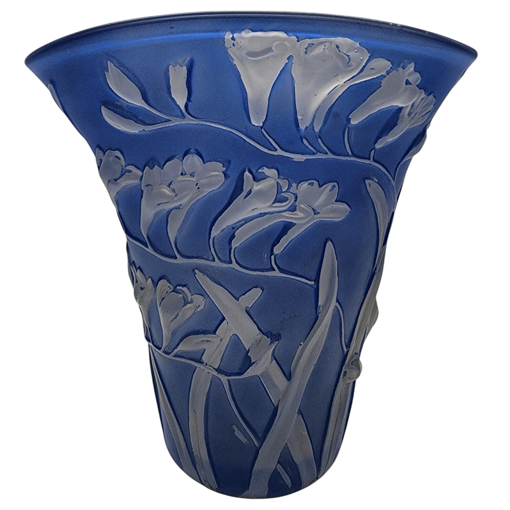 Phoenix Glass Reuben Blue Frosted Crystal Freesia Fan Vase 8" Tall